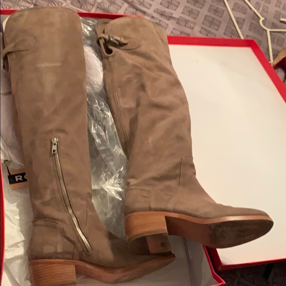 Couch Suede Knee Boots